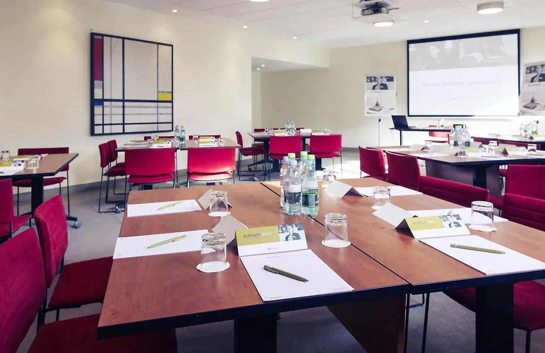 Mercure Maurepas Saint Quentin-1