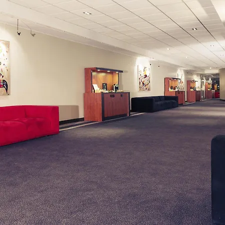Mercure Maurepas Saint Quentin-3